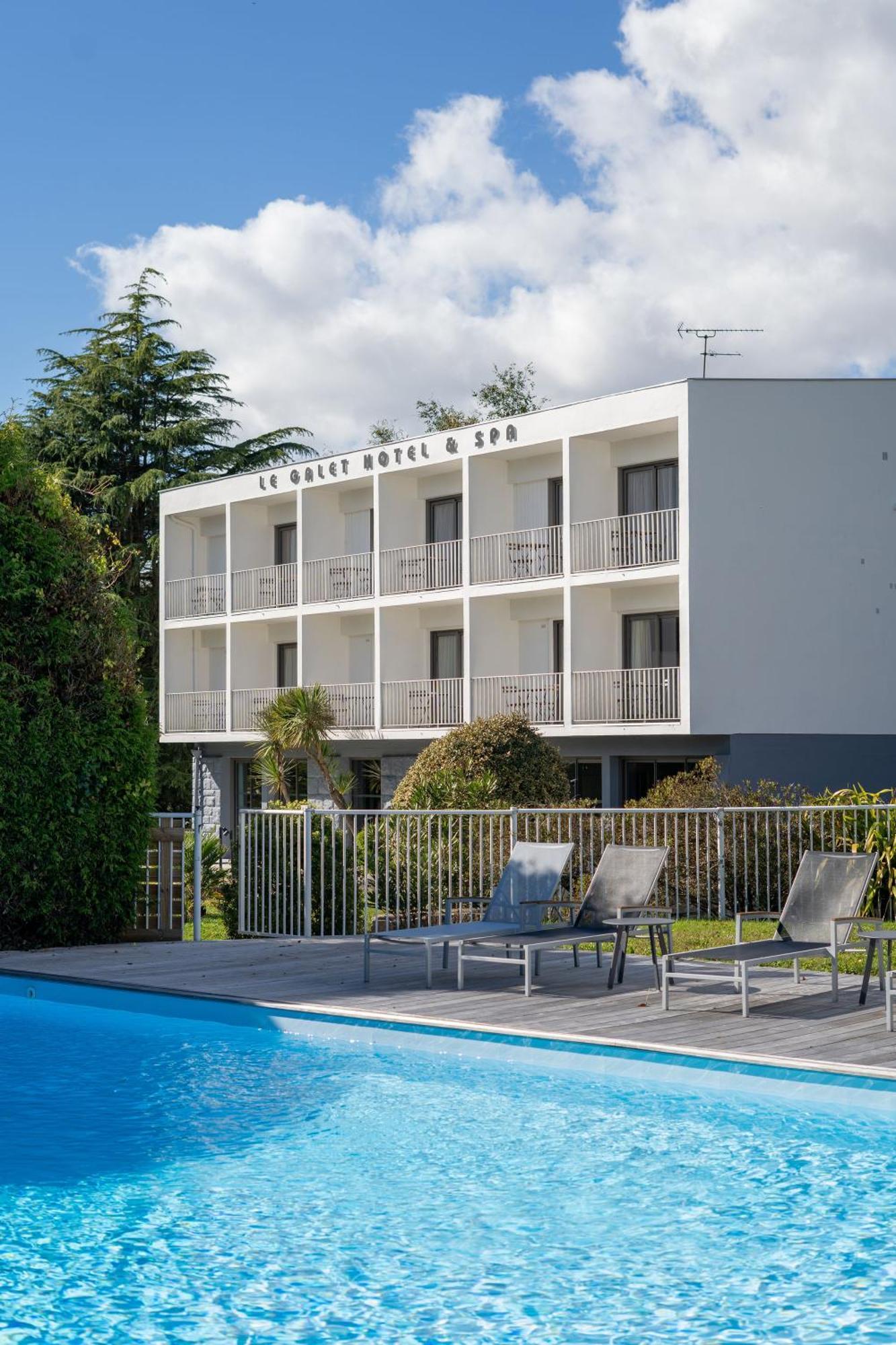 Le Galet Hotel&Spa Saint-Philibert  Buitenkant foto