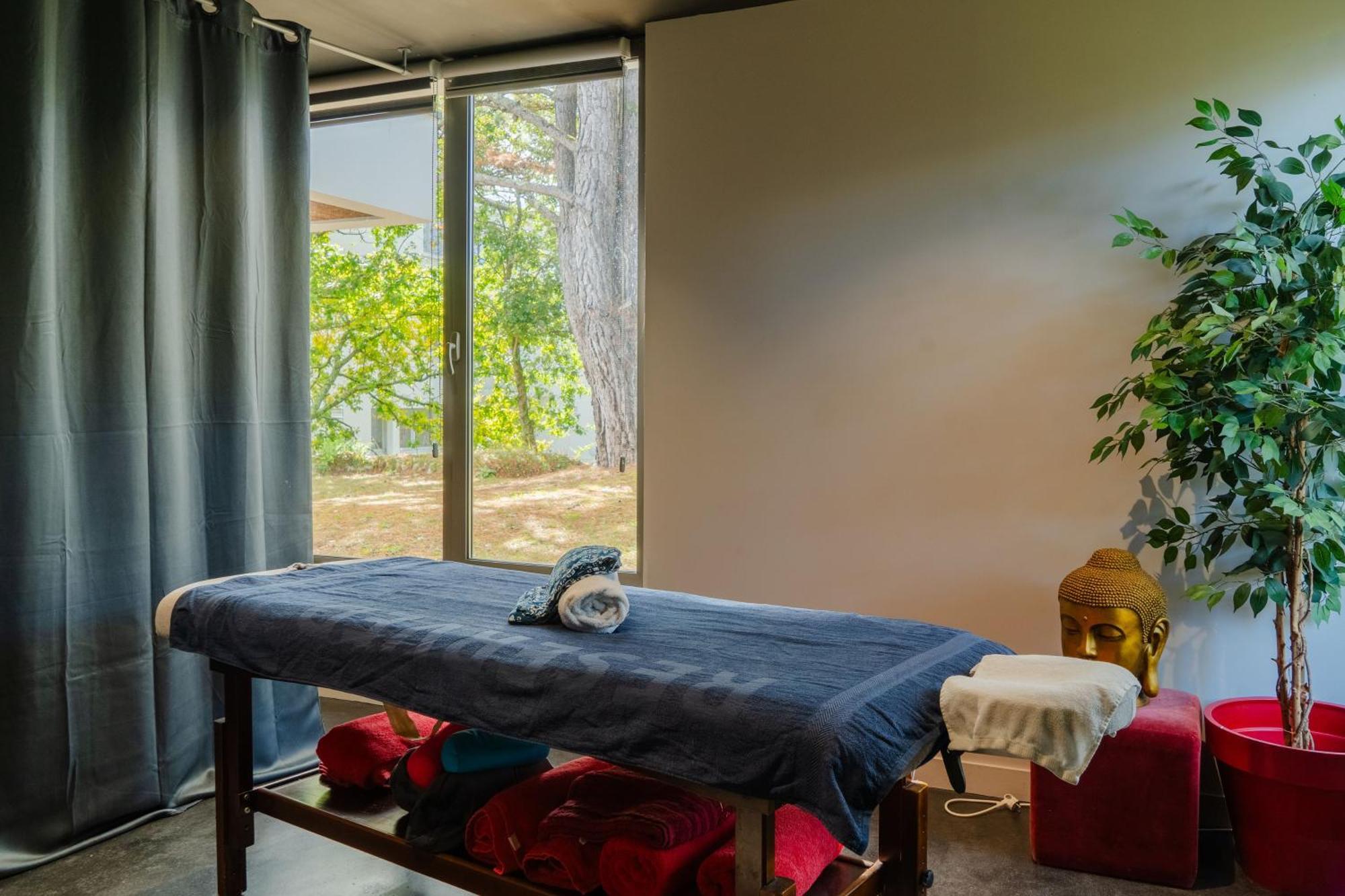 Le Galet Hotel&Spa Saint-Philibert  Buitenkant foto