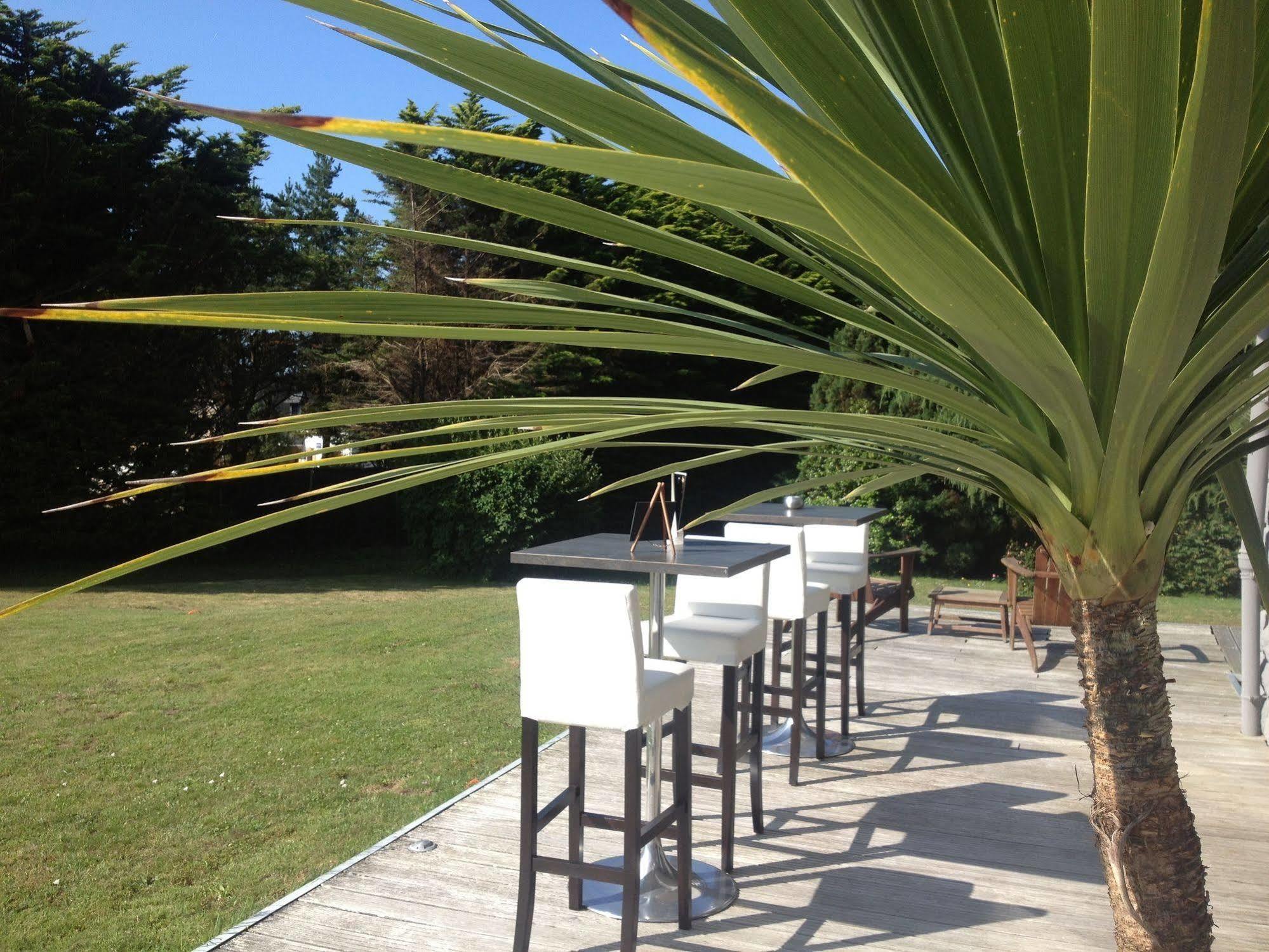 Le Galet Hotel&Spa Saint-Philibert  Buitenkant foto